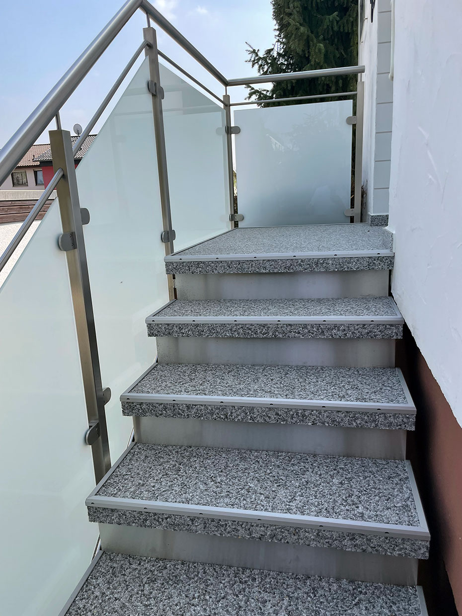 Außenaufgang Treppe rutschsicher in Ludwigsburg