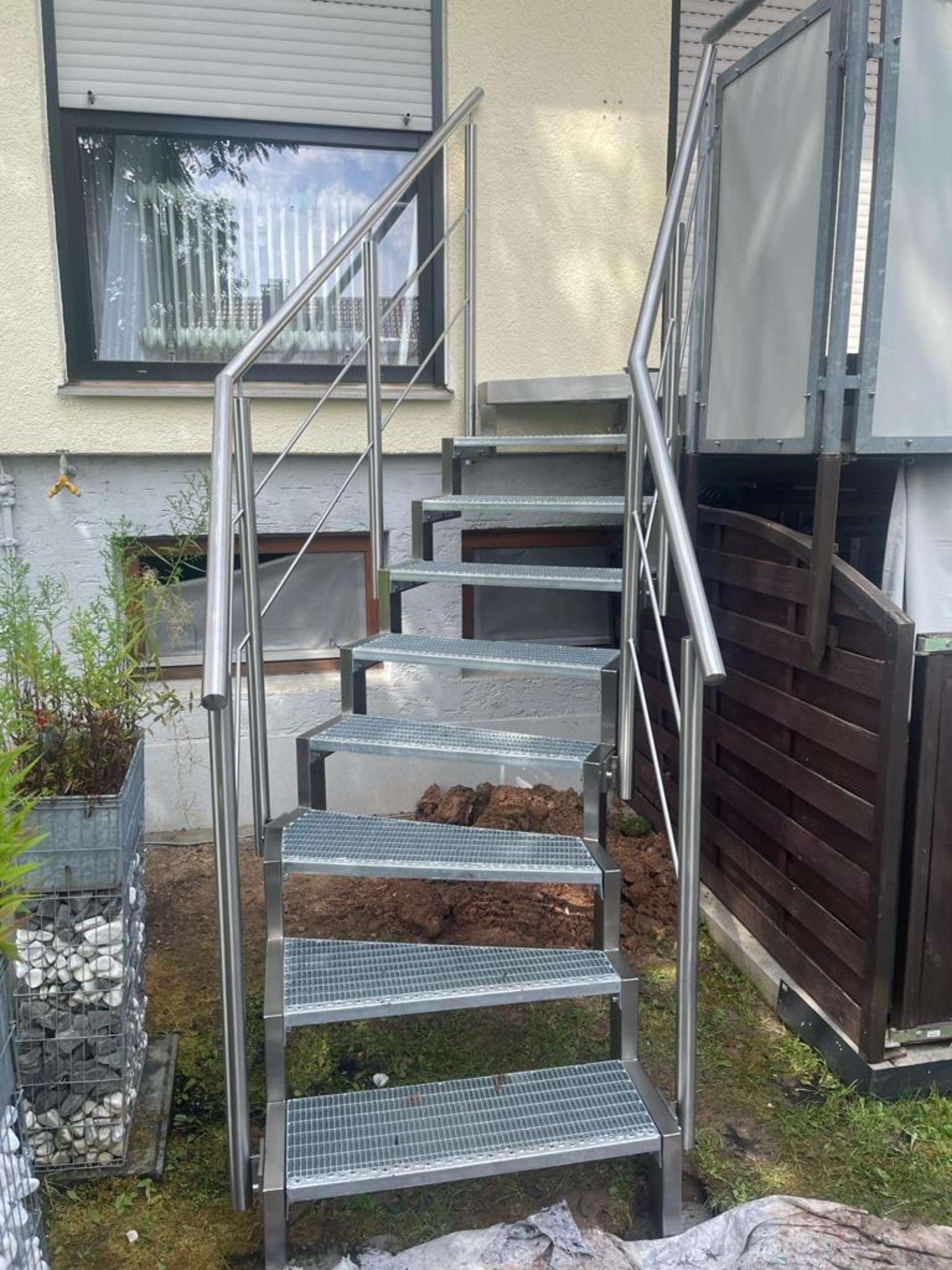 Edelstahl Konstruktion 3 Edelstahl Konstruktion 3